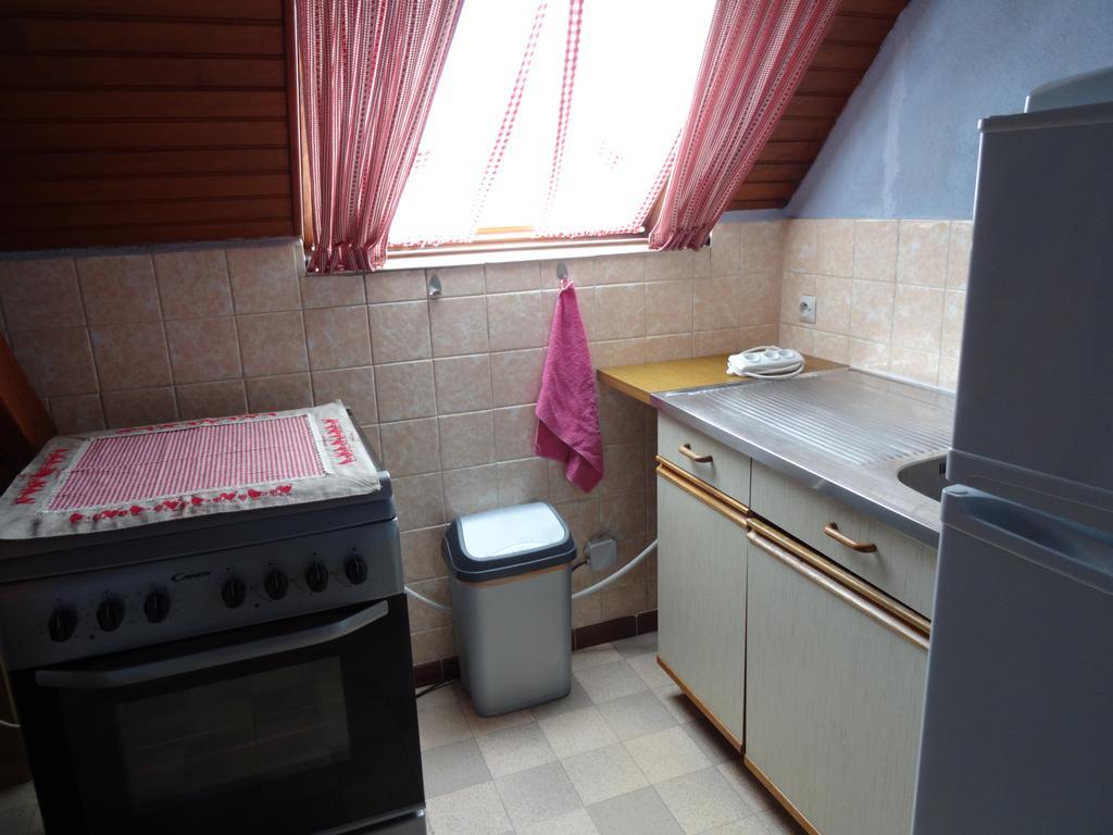Rentz Martine Apartment Риквир Екстериор снимка