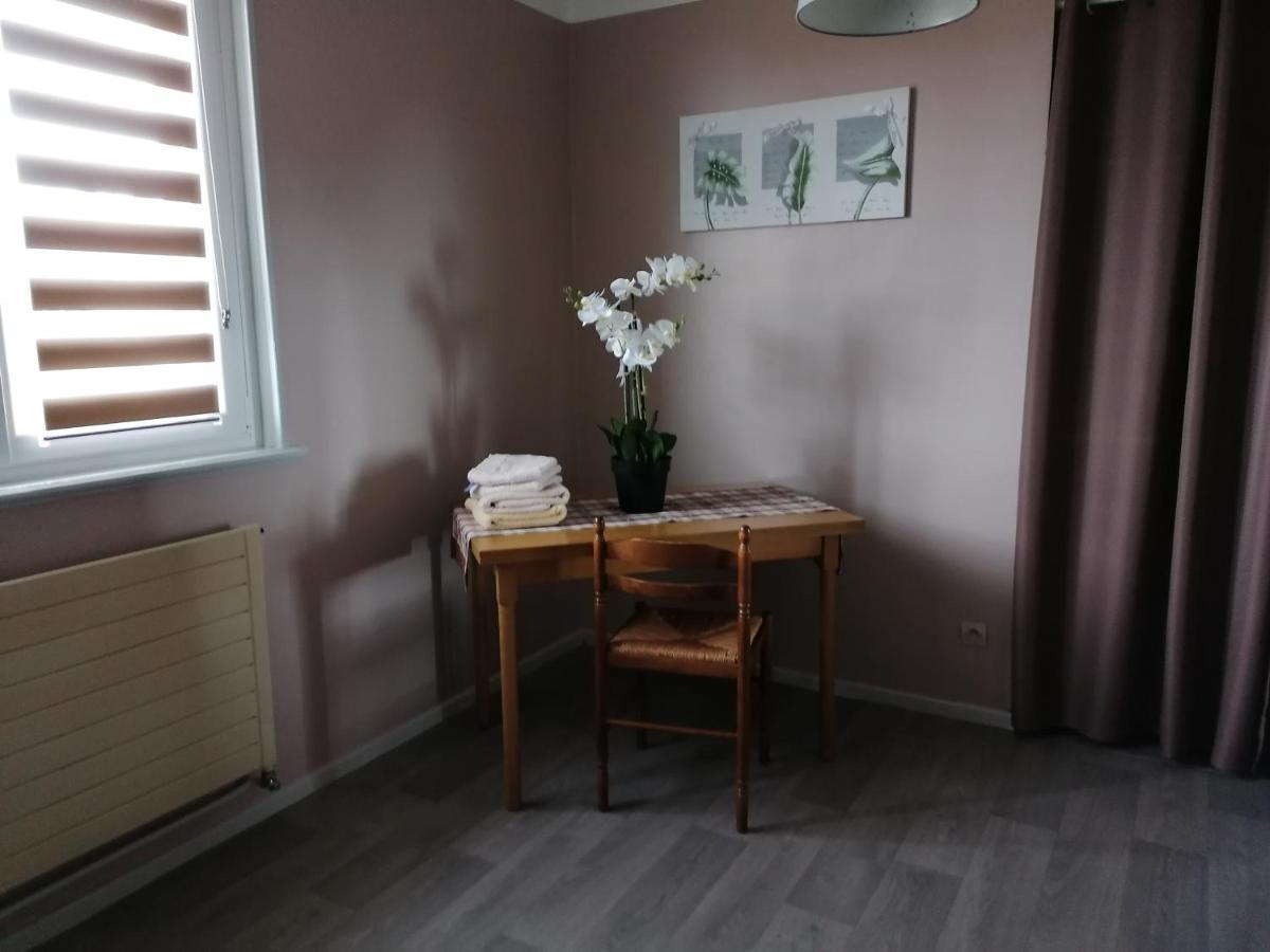 Rentz Martine Apartment Риквир Екстериор снимка